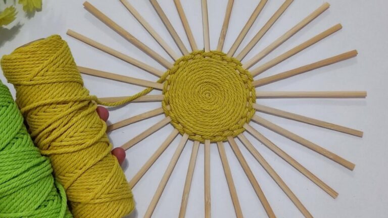 Cette astuce déco transforme vos murs avec du macramé… Vous découvrirez comment facilement !