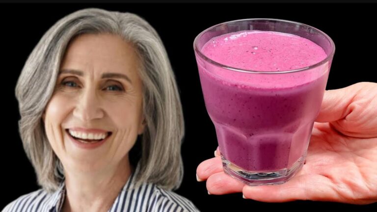 Cette simple boisson fait oublier le temps… Découvrez son secret anti-âge !
