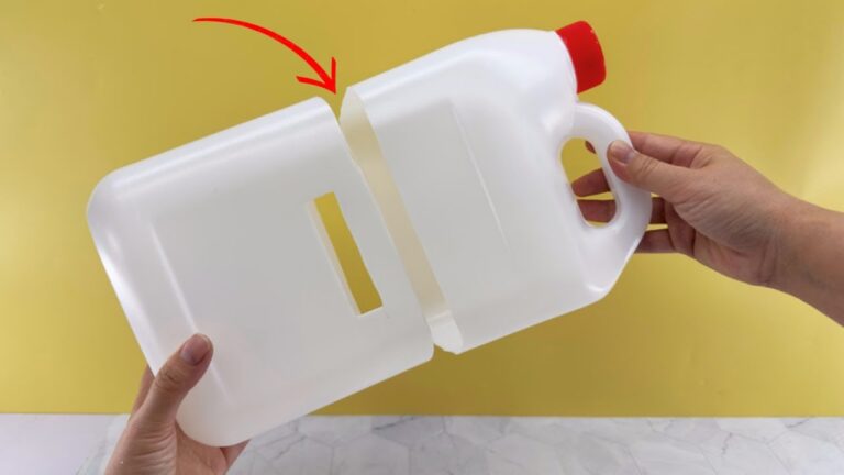 Transformez 2 bouteilles en plastiques en objets utiles et originaux !