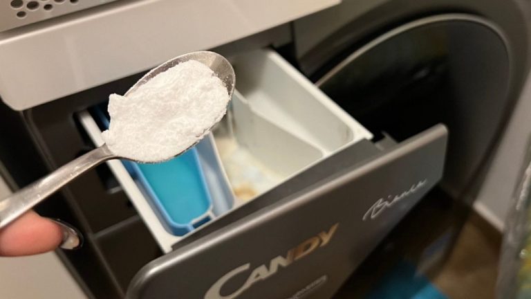 Découvrez comment blanchir vos cordes pour un linge impeccable