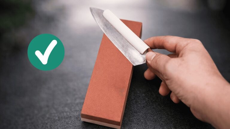 Affûtez vos couteaux comme neufs en 3 minutes avec ce truc DIY à connaître ! 🔪✨