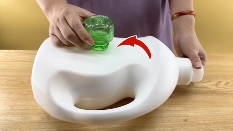 Transformez 5 bouteilles de lessive en idées déco incroyables pour votre cuisine !
